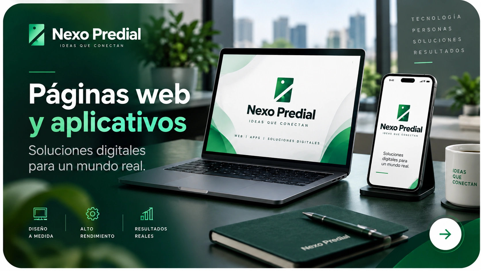 Persona organizando un negocio mediante una solución digital